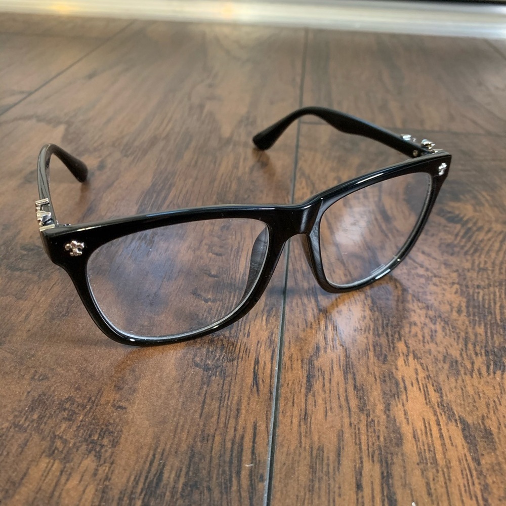 Fashion glasses